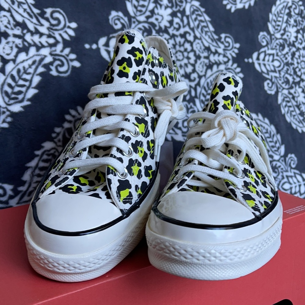 Converse Chuck Taylor 70 All Star OX Egret/Black/Bold Light MEN`S - Picture 6 of 16